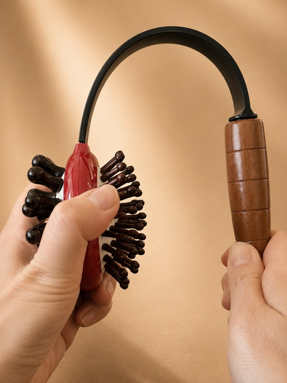 The flexible shaft of the Small tapping stick bending in the hands